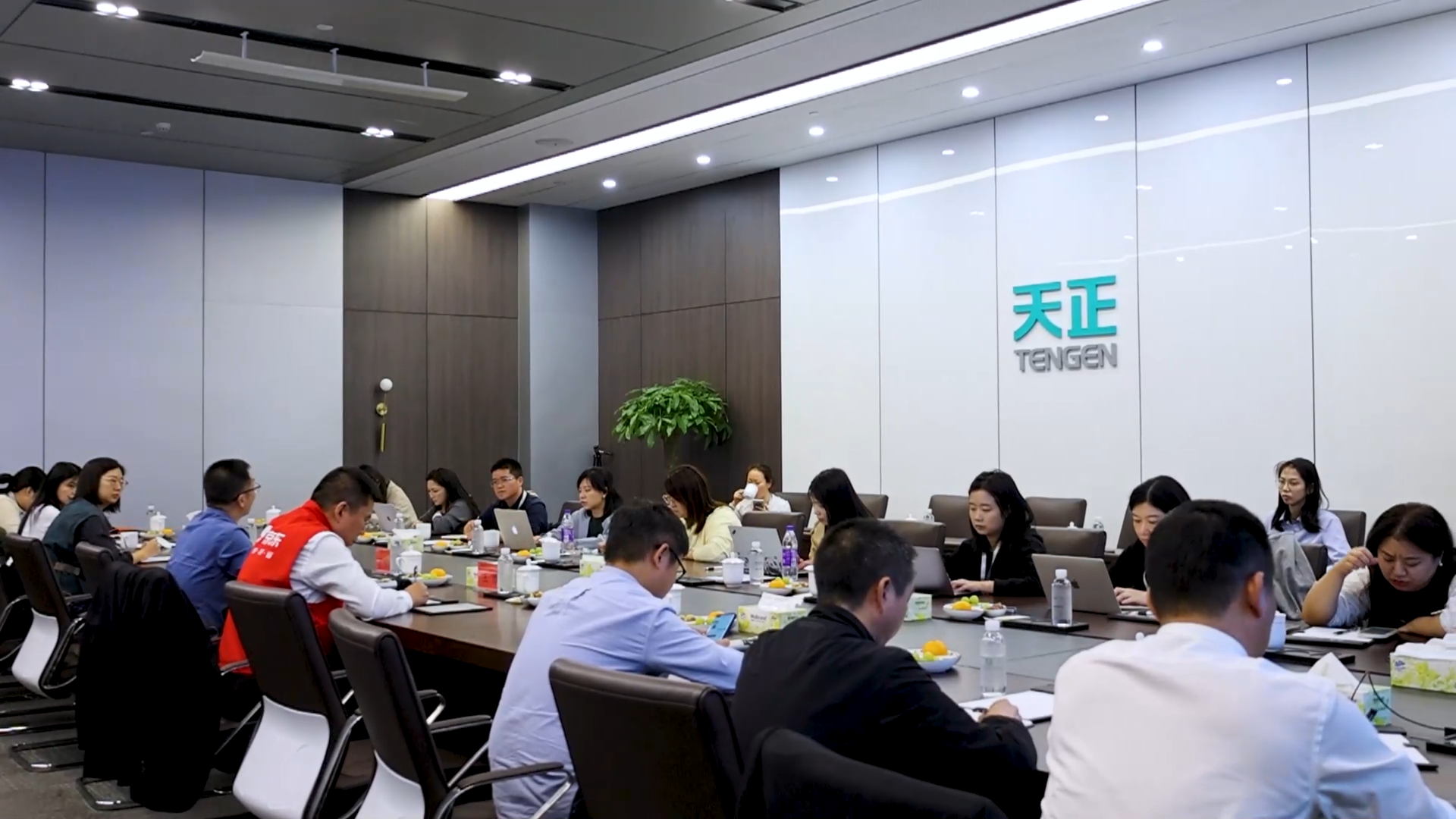 京东工业走进华体汇，探访产业数智化之路！